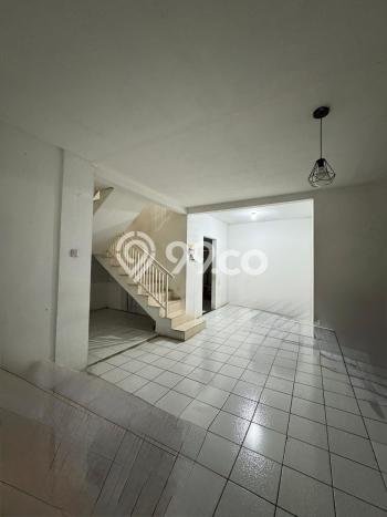 Rumah area Buah Batu, 4 KT, Akses Universitas, LT 144m2m² Bangunan 150m2m² Rumah area Buah Batu, 4 KT, Akses Universitas, LT 144m2m² Bangunan 150m2m²