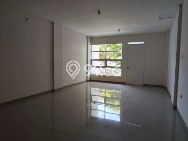 AREA TERBAIK! Ruko Kawasan Mekar Wangi, Luas 200m², Area Komersial AREA TERBAIK! Ruko Kawasan Mekar Wangi, Luas 200m², Area Komersial
