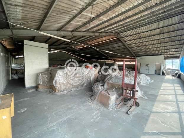 AREA KOMERSIAL! Pabrik Kawasan Bitung, Luas 2810m², Posisi Premium AREA KOMERSIAL! Pabrik Kawasan Bitung, Luas 2810m², Posisi Premium