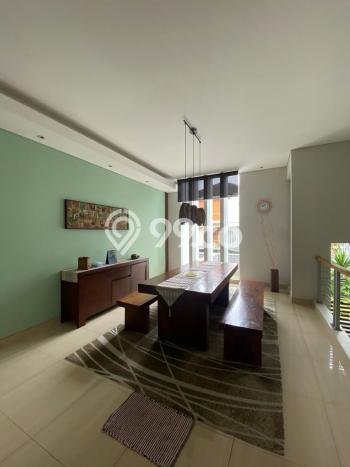 Jarang Ada! Rumah Sewa 5 Kamar Nyaman Siap Huni Setra Duta Jarang Ada! Rumah Sewa 5 Kamar Nyaman Siap Huni Setra Duta