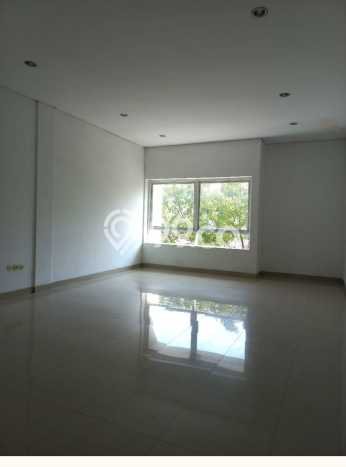 LOKASI PREMIUM! Ruko Kawasan Terusan Buah Batu, Luas 148m², Mainroad, Area Bisnis LOKASI PREMIUM! Ruko Kawasan Terusan Buah Batu, Luas 148m², Mainroad, Area Bisnis