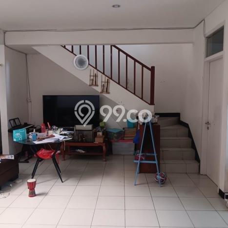 Rumah Mewah LB 180m2 Siap Huni Desain Elegan di Mekar Wangi, Bandung Rumah Mewah LB 180m2 Siap Huni Desain Elegan di Mekar Wangi, Bandung