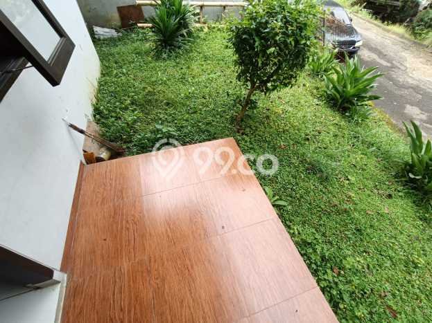 Rumah di Geger Kalong, 5 KT, Lingkungan Strategis, LT 156m² LB 200m² Rumah di Geger Kalong, 5 KT, Lingkungan Strategis, LT 156m² LB 200m²