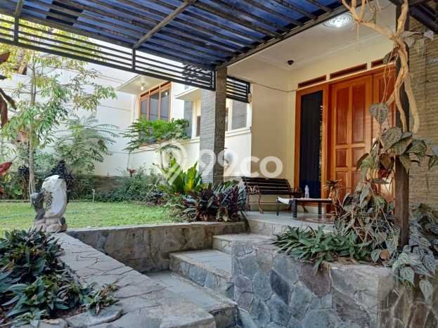 Hunian Elit LB 428m2 Siap Pakai Desain Elegan di Setiabudi, Bandung Hunian Elit LB 428m2 Siap Pakai Desain Elegan di Setiabudi, Bandung