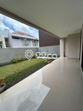 Rumah Elit Modern Siap Huni di Dago Bandung Rumah Elit Modern Siap Huni di Dago Bandung