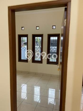 Rumah Asri area Batununggal, 3 KM, Free Macet Rumah Asri area Batununggal, 3 KM, Free Macet