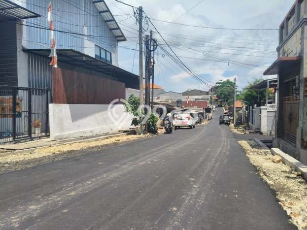 LOKASI TERBAIK! Gudang Kawasan Denpasar Barat, Luas 400m2m², Area Komersial LOKASI TERBAIK! Gudang Kawasan Denpasar Barat, Luas 400m2m², Area Komersial