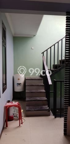 Rumah Minimalis 5 Kamar LT 140m2 di Renon Rumah Minimalis 5 Kamar LT 140m2 di Renon