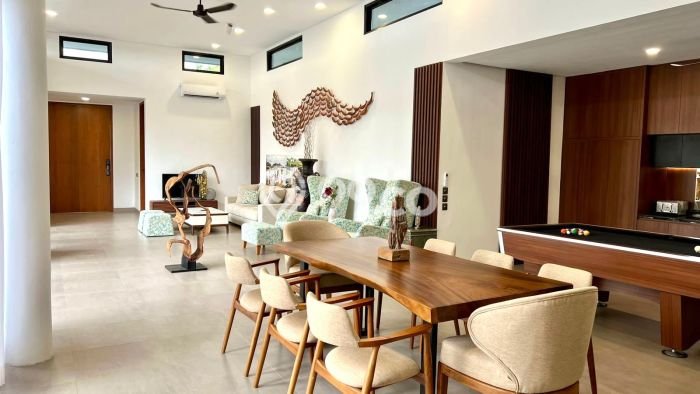 Vila di , Dimensi 895m2m², Akses ke berbagai fasilitas umum Vila di , Dimensi 895m2m², Akses ke berbagai fasilitas umum