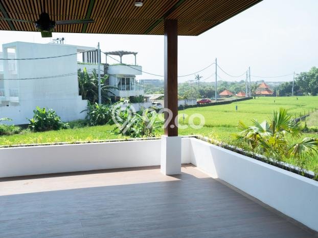 HARGA TERBAIK! Vila di , Luas 167m2m², Lokasi Strategis HARGA TERBAIK! Vila di , Luas 167m2m², Lokasi Strategis