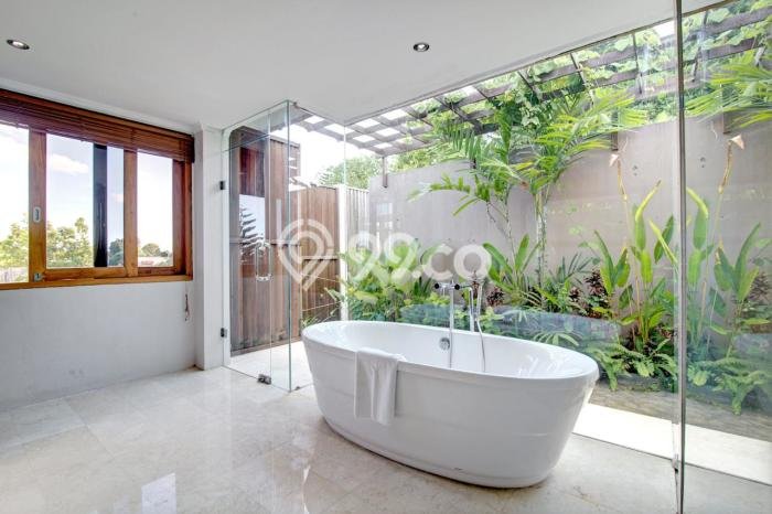 Lokasi Ideal! Vila Kawasan , Luas 800m2m², Lingkungan Asri dan aman Lokasi Ideal! Vila Kawasan , Luas 800m2m², Lingkungan Asri dan aman