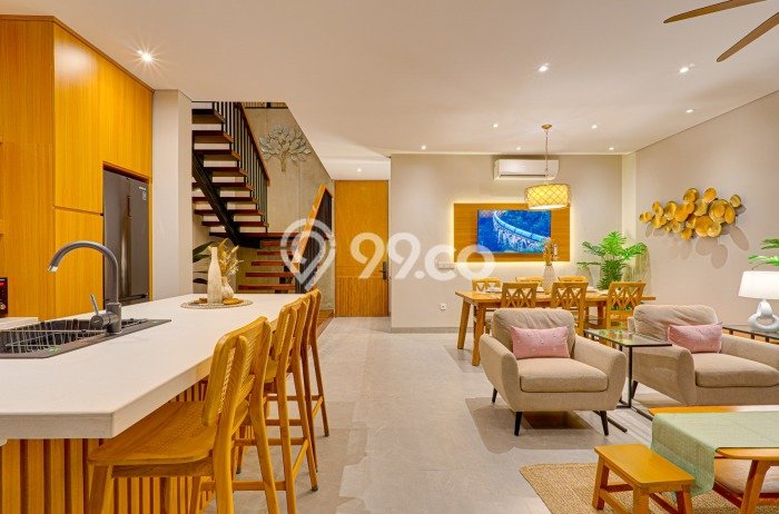 HARGA MENARIK! Vila di , Area 200m2m², Lokasi Premium dengan jalan bagus HARGA MENARIK! Vila di , Area 200m2m², Lokasi Premium dengan jalan bagus