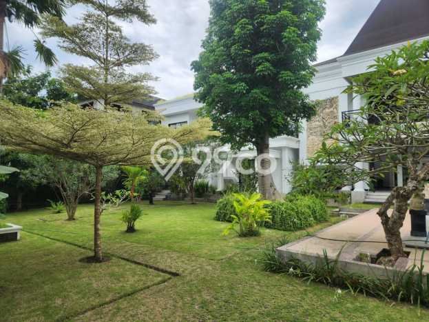 Tempat Ideal! Vila di , Area 2000m2m², Kondisi Prima Tempat Ideal! Vila di , Area 2000m2m², Kondisi Prima