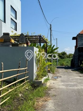 Vila Asri di , Dimensi 200m2m², View Menarik sekitar Vila Asri di , Dimensi 200m2m², View Menarik sekitar