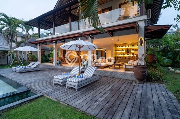 Vila di , Luas 1488m2m², Lokasi Strategis Vila di , Luas 1488m2m², Lokasi Strategis