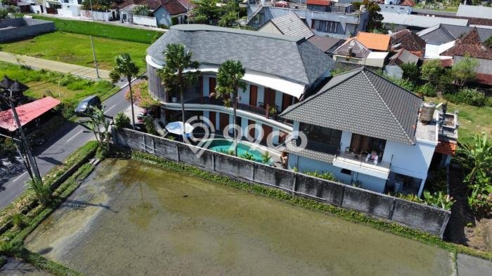 Paling Diincar! Komersial Dijual di Kerobokan Harga Kompetitif Paling Diincar! Komersial Dijual di Kerobokan Harga Kompetitif