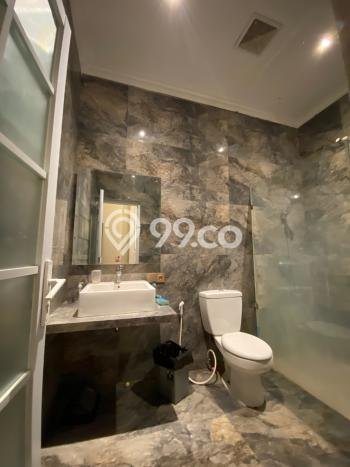 LOKASI STRATEGIS! Vila Kawasan , Ukuran 425m2m², Pemandangan Menarik sekitar LOKASI STRATEGIS! Vila Kawasan , Ukuran 425m2m², Pemandangan Menarik sekitar