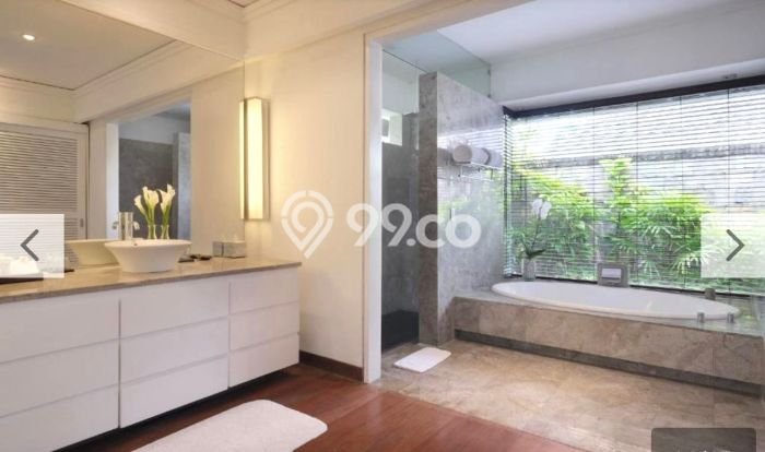 Siap Vila di , Dimensi 198m2m², Lokasi Premium Siap Vila di , Dimensi 198m2m², Lokasi Premium