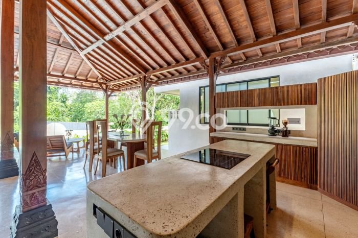 Tersedia Vila di Ubud, Dimensi 440m², Area nyaman untuk Anda Tersedia Vila di Ubud, Dimensi 440m², Area nyaman untuk Anda