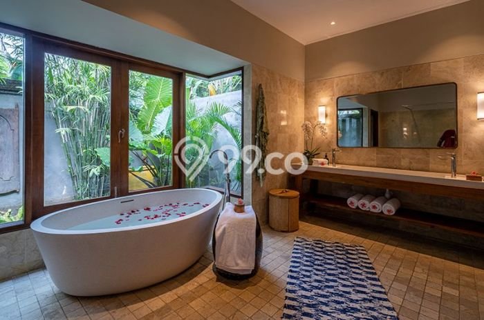 Vila di , Luas 1488m2m², Lokasi Strategis Vila di , Luas 1488m2m², Lokasi Strategis