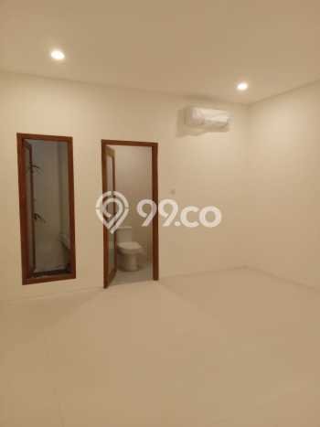 Tempat Ideal! Vila di , Dimensi 150m2m², Area Asri dan tenang Tempat Ideal! Vila di , Dimensi 150m2m², Area Asri dan tenang