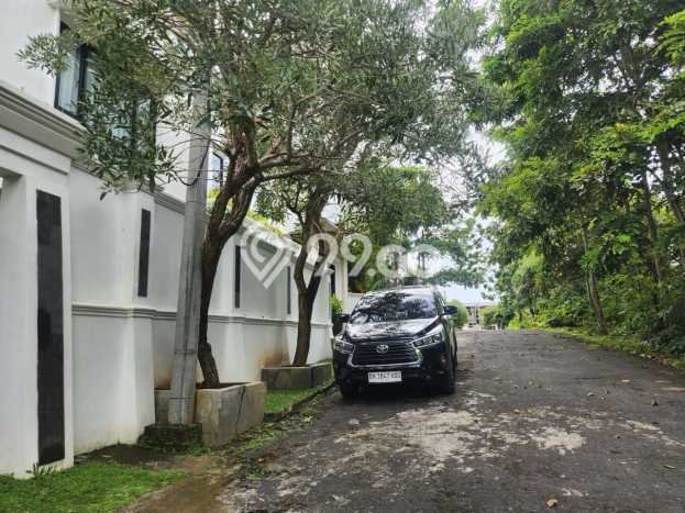 Tempat Ideal! Vila di , Area 2000m2m², Kondisi Prima Tempat Ideal! Vila di , Area 2000m2m², Kondisi Prima