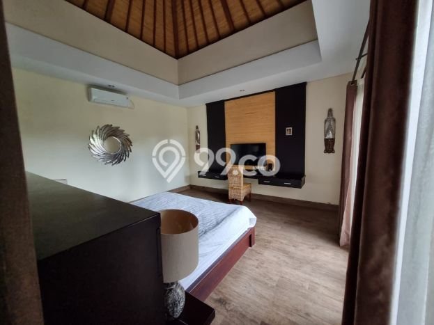 Vila di , Ukuran 300m2m², Akses ke beragam keperluan Vila di , Ukuran 300m2m², Akses ke beragam keperluan