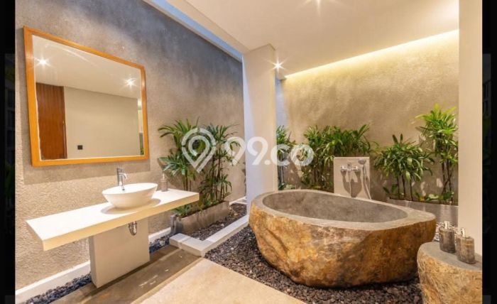 Vila di , Luas 200m2m², Area Nyaman Vila di , Luas 200m2m², Area Nyaman