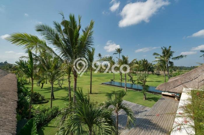 HOT DEAL! Vila di , Luas 12600m2m², Lokasi Prima HOT DEAL! Vila di , Luas 12600m2m², Lokasi Prima