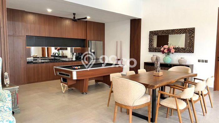 Vila di , Dimensi 895m2m², Akses ke berbagai fasilitas umum Vila di , Dimensi 895m2m², Akses ke berbagai fasilitas umum