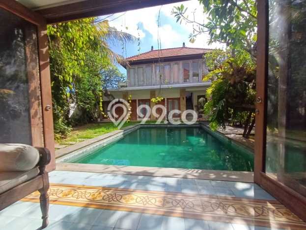 For Sale! Vila Kawasan , Area 500m2m², Posisi Premium For Sale! Vila Kawasan , Area 500m2m², Posisi Premium