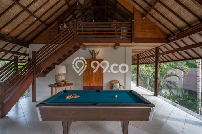 Vila di , Luas 1488m2m², Lokasi Strategis Vila di , Luas 1488m2m², Lokasi Strategis