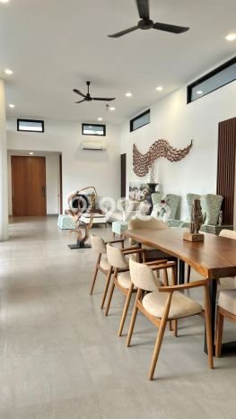 Vila di , Dimensi 895m2m², Akses ke berbagai fasilitas umum Vila di , Dimensi 895m2m², Akses ke berbagai fasilitas umum
