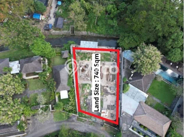 Lahan Dijual Lokasi Strategis di Badung dengan Luas 740m2 Lahan Dijual Lokasi Strategis di Badung dengan Luas 740m2