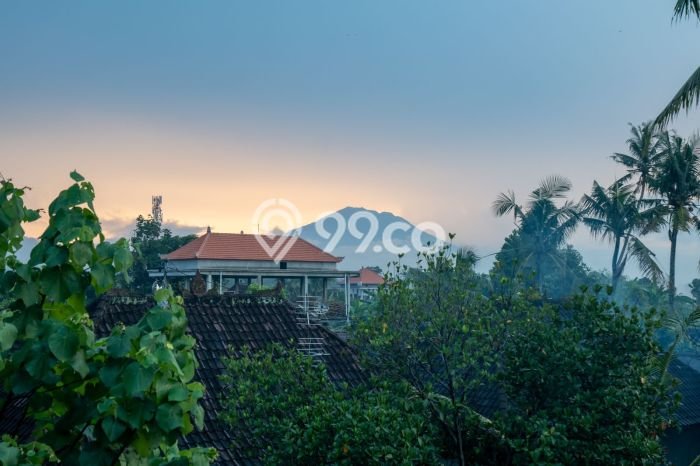 Dijual Cepat! Vila di Ubud, Ukuran 300m2m², Area Berkembang dengan nilai naik Dijual Cepat! Vila di Ubud, Ukuran 300m2m², Area Berkembang dengan nilai naik