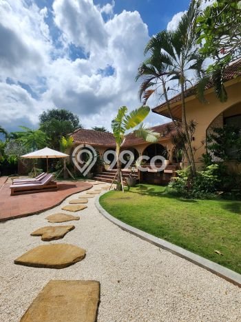 Vila Kawasan , Luas 1500m2m², Lingkungan Tenang untuk hunian Vila Kawasan , Luas 1500m2m², Lingkungan Tenang untuk hunian