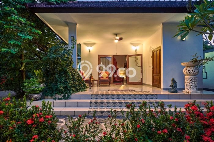 LOKASI STRATEGIS! Vila di , Luas 1420m2m², Kawasan Potensial LOKASI STRATEGIS! Vila di , Luas 1420m2m², Kawasan Potensial