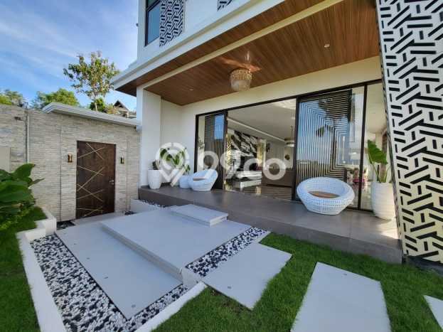 FOR SALE! Vila Kawasan , Luas 800m2m², Lokasi Premium FOR SALE! Vila Kawasan , Luas 800m2m², Lokasi Premium