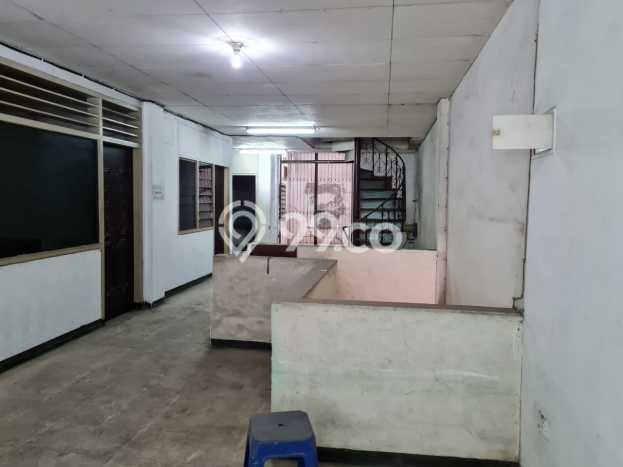 Ruko Lokasi Strategis di Jembatan Tiga, Luas 384m², Jalan Utama Ruko Lokasi Strategis di Jembatan Tiga, Luas 384m², Jalan Utama