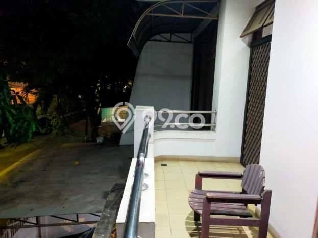 KESEMPATAN TERBAIK! Rumah Asri area Jelambar, LT 216m² LB 300m² KESEMPATAN TERBAIK! Rumah Asri area Jelambar, LT 216m² LB 300m²