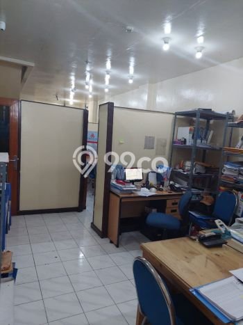 Ruko di Daan Mogot, Luas 834m², Mainroad, Area Strategis Ruko di Daan Mogot, Luas 834m², Mainroad, Area Strategis
