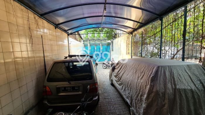 Ruko di Daan Mogot, Luas 834m², Mainroad, Area Strategis Ruko di Daan Mogot, Luas 834m², Mainroad, Area Strategis