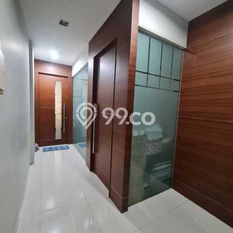Dijual! Ruko di Roxy Jakarta Pusat LT 75m2 / LB 320m2 Kawasan Bisnis Dijual! Ruko di Roxy Jakarta Pusat LT 75m2 / LB 320m2 Kawasan Bisnis