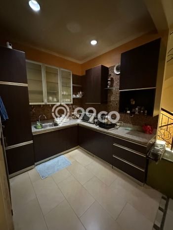 Rumah sewa siap huni 4 KT di Pantai Indah Kapuk, Jakarta Utara Rumah sewa siap huni 4 KT di Pantai Indah Kapuk, Jakarta Utara