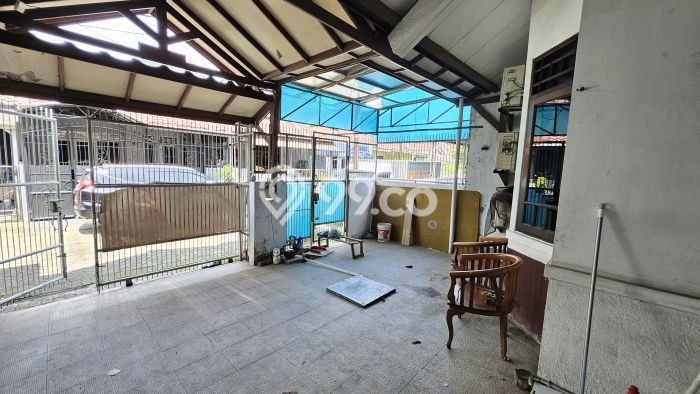 Rumah Modern 3 KT LT 102m2 di Duta Garden Rumah Modern 3 KT LT 102m2 di Duta Garden