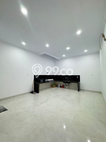 Jual Rumah Luas Elegan Dengan View Cantik di Muara Karang, Jakarta Utara Jual Rumah Luas Elegan Dengan View Cantik di Muara Karang, Jakarta Utara