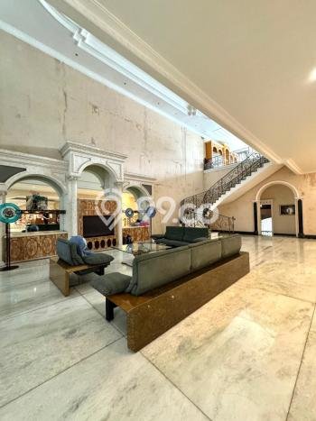 Rumah Elit LB 800m2 Siap Huni Desain Elegan di Pantai Indah Kapuk, Jakarta Utara Rumah Elit LB 800m2 Siap Huni Desain Elegan di Pantai Indah Kapuk, Jakarta Utara