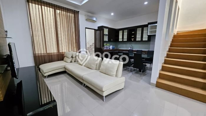 Rumah Sewa Jakarta Utara LT 119m2 LB 200m2 Kawasan Pantai Indah Kapuk Rumah Sewa Jakarta Utara LT 119m2 LB 200m2 Kawasan Pantai Indah Kapuk