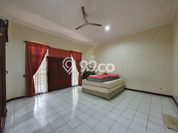 Rumah Elit LB 1500m2 Siap Huni Desain Elegan di Cirendeu, Jakarta Selatan Rumah Elit LB 1500m2 Siap Huni Desain Elegan di Cirendeu, Jakarta Selatan
