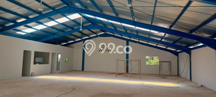 Unit Gudang Dijual di Gunung Sindur Bogor Luas Bangunan 720m2 Unit Gudang Dijual di Gunung Sindur Bogor Luas Bangunan 720m2